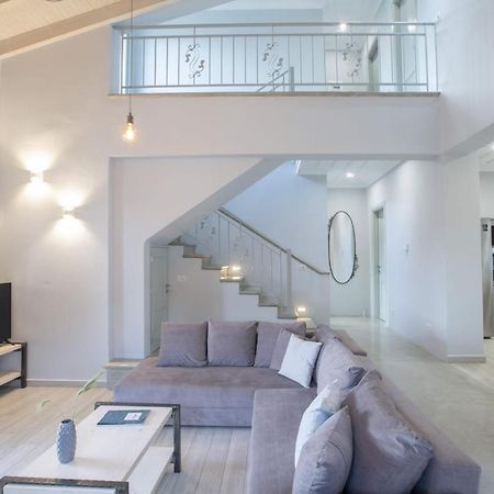 Panoutsis Villa - Sivros Lefkada Esterno foto