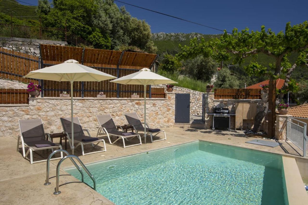Panoutsis Villa - Sivros Lefkada Esterno foto
