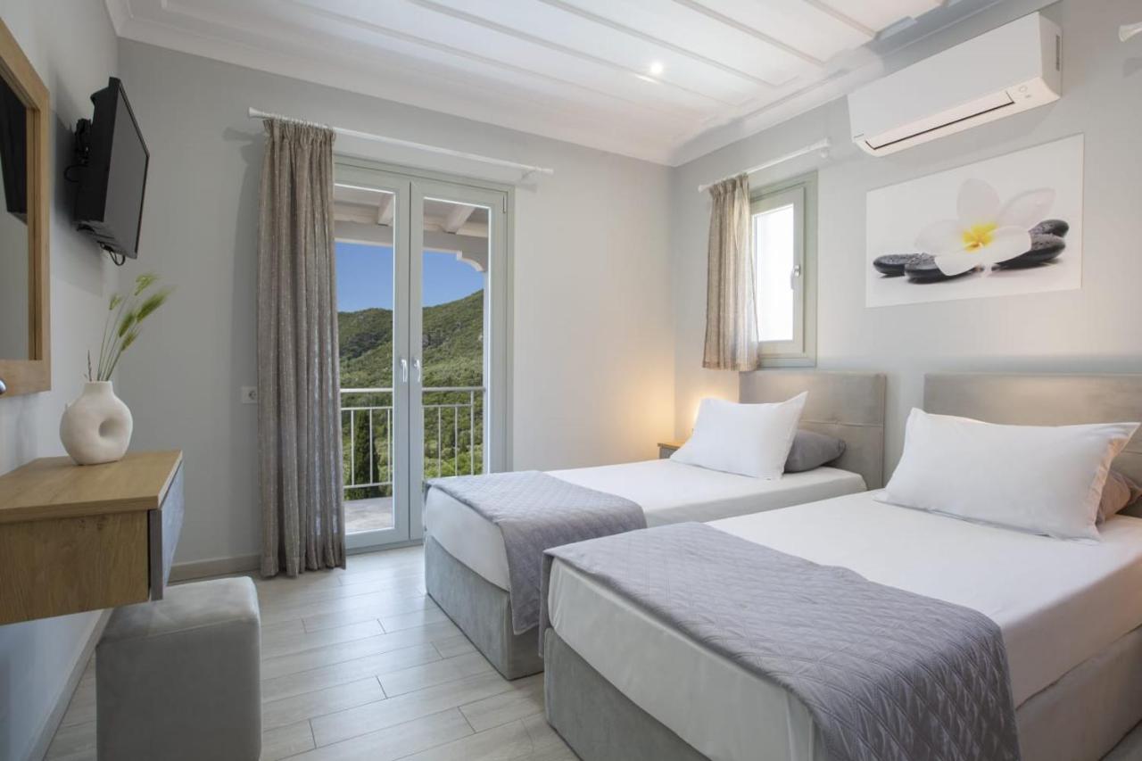 Panoutsis Villa - Sivros Lefkada Esterno foto